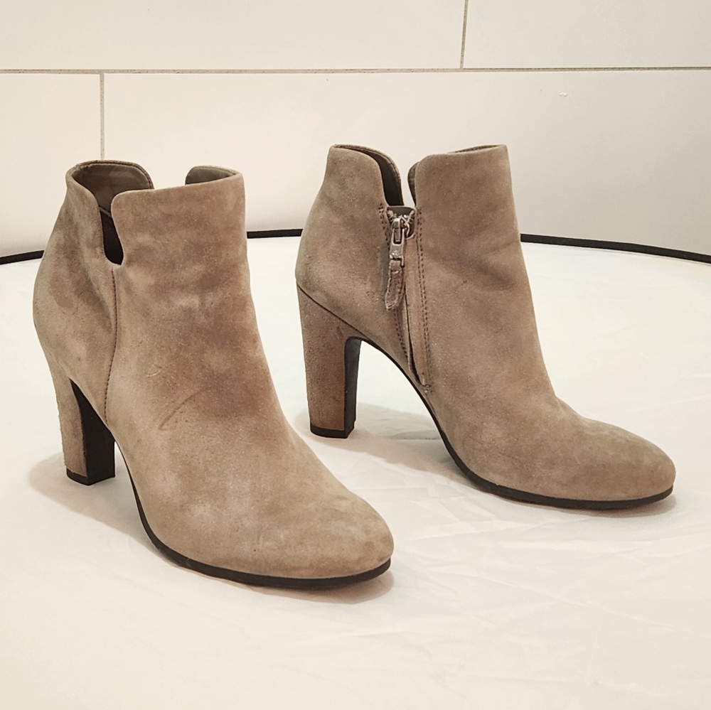 6.5 Sam Edelman ankle boots taupe